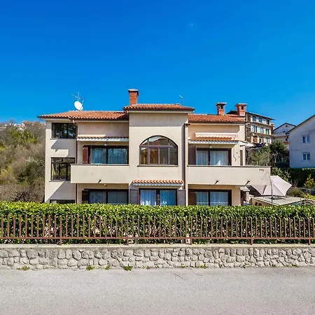 Cozy And Modern * Kastav