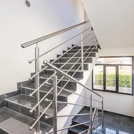 Cozy And Modern Lejlighed *