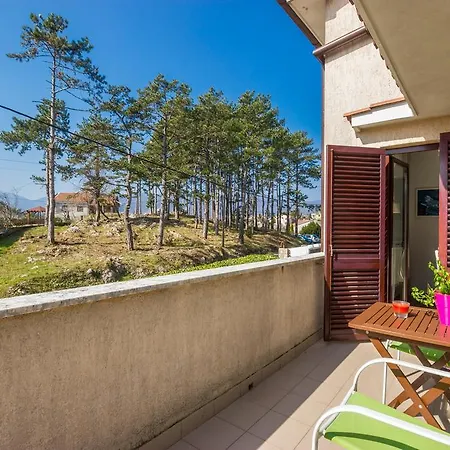 Cozy And Modern דירה