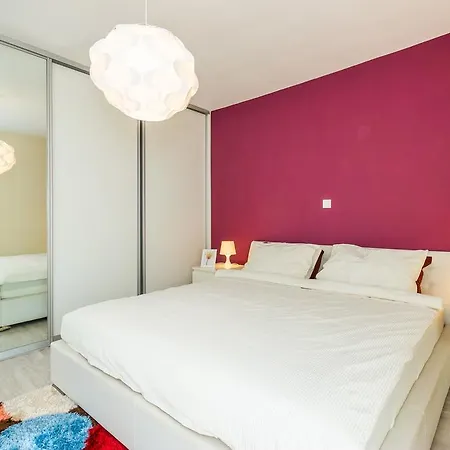 아파트 Cozy And Modern *